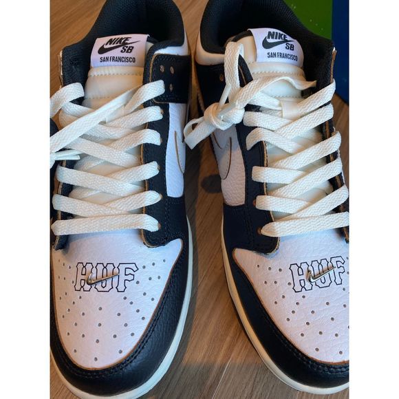 Nike SB Dunk Low HUF San Francisco Black Orange Men size 8.5 FD8775-001 New - Picture 3 of 12